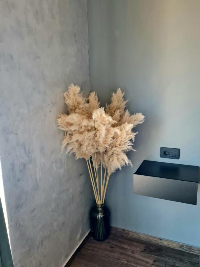 Modern Studio With A Beautiful View Rab Town Eksteriør bilde