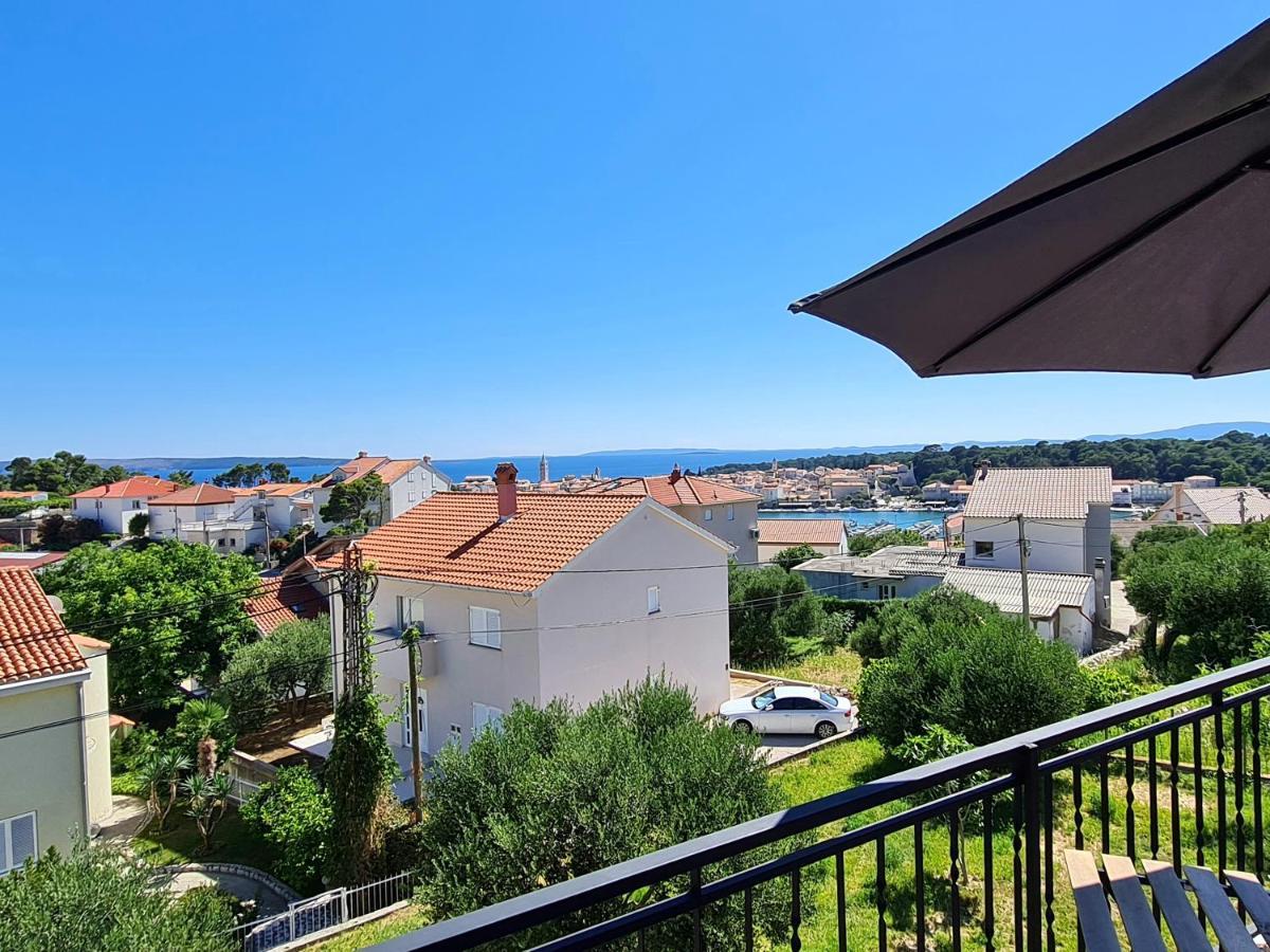 Modern Studio With A Beautiful View Rab Town Eksteriør bilde