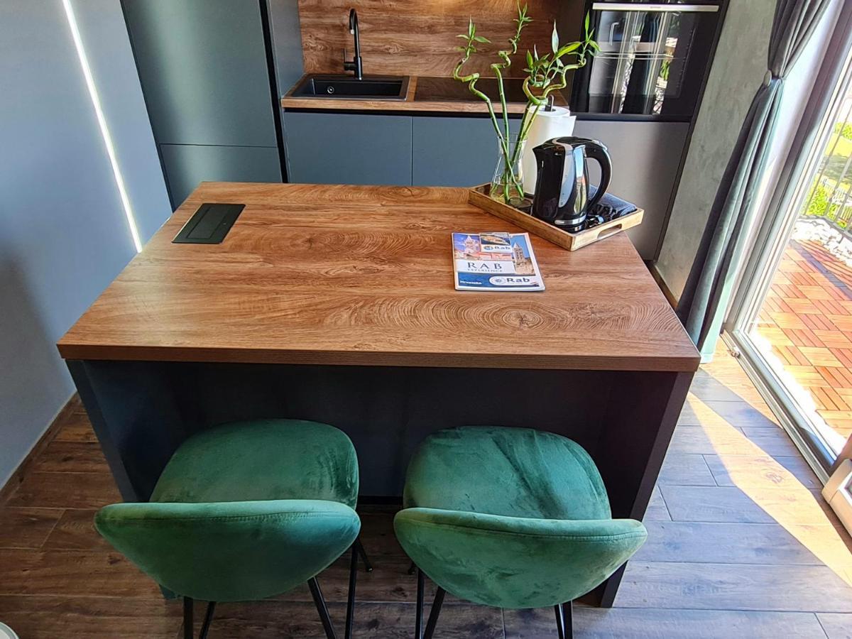 Modern Studio With A Beautiful View Rab Town Eksteriør bilde