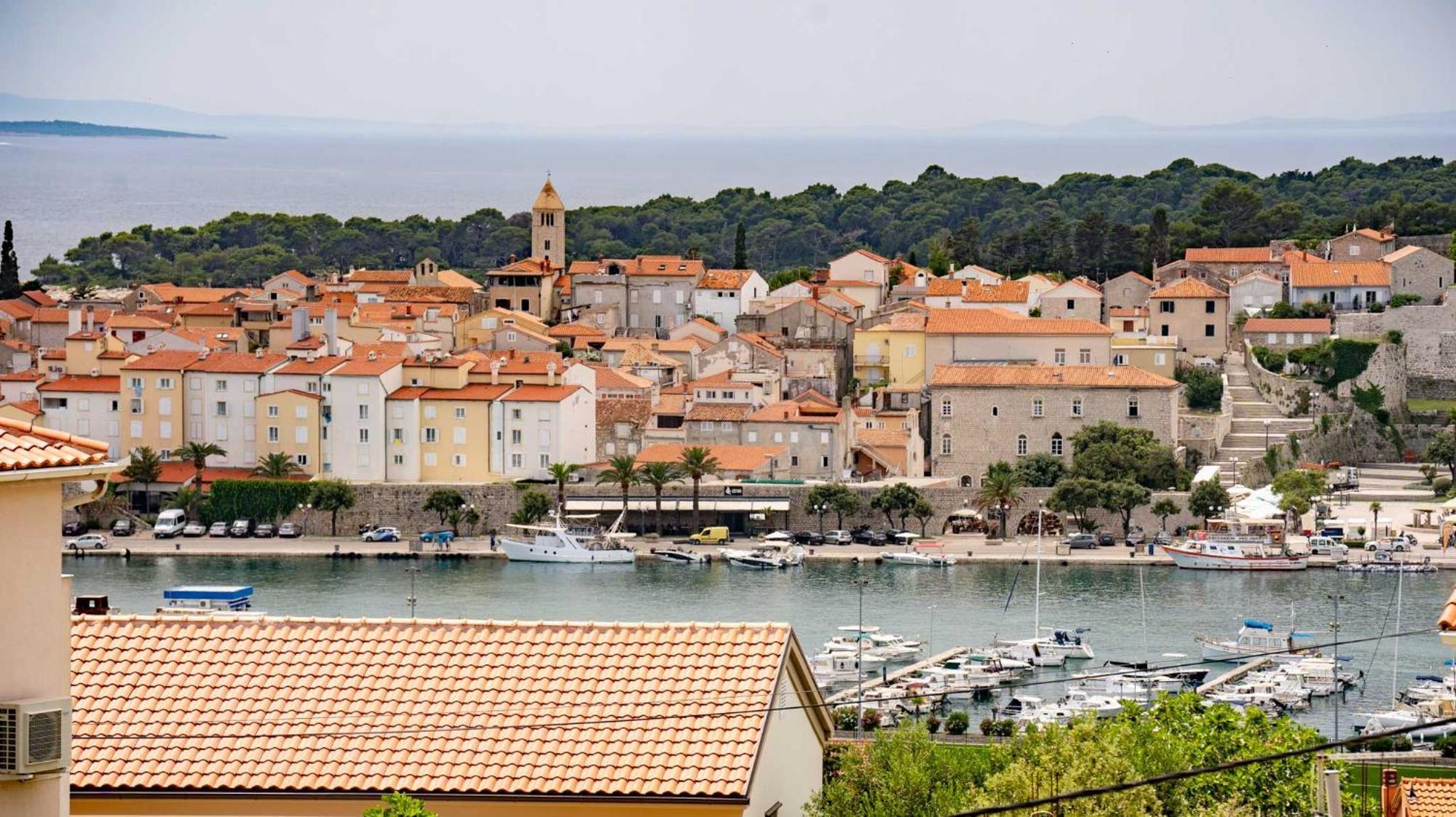 Modern Studio With A Beautiful View Rab Town Eksteriør bilde